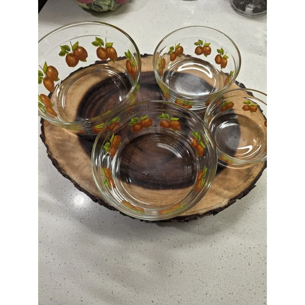 Vintage  Glass Nesting Bowls Set Of 4 Apple Design